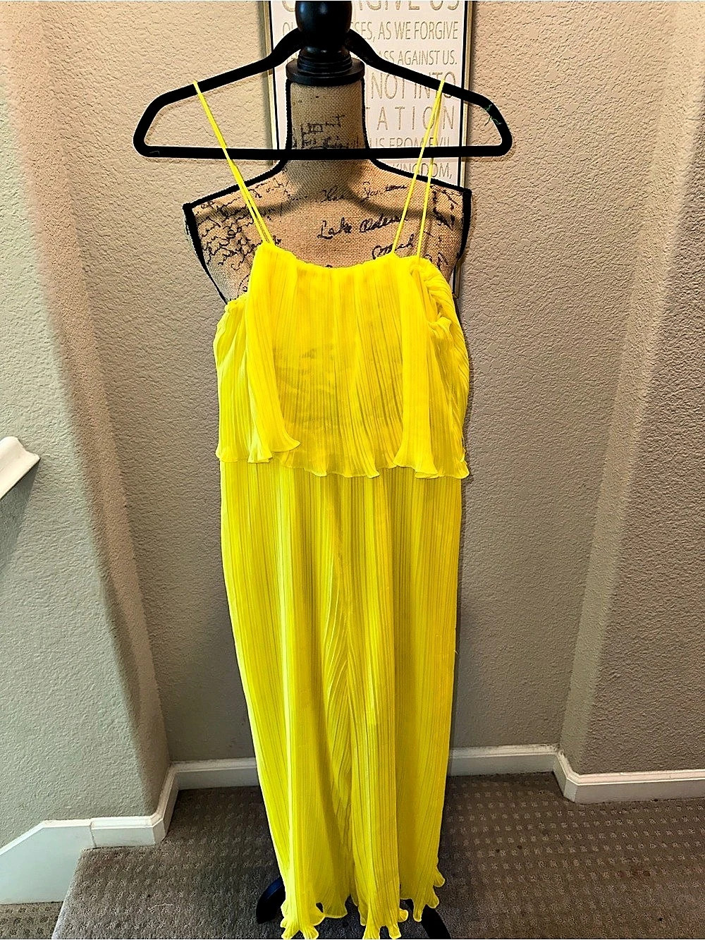 Zara Pleated Jumpsuit with Straps Yellow Wide-Leg Size Medium Like New